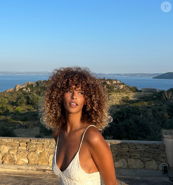 Julie Zitouni, Miss Provence en route pour Miss France. Capture Instagram