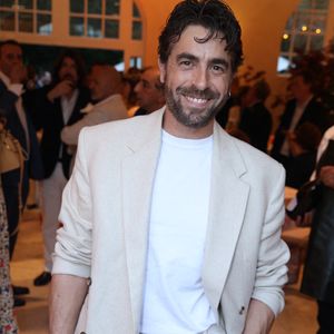 Agustín Galiana assiste au cocktail Lenotre d'Adriana Karembeu organisé au Pre Catelan à Paris le 29 avril 2025 à Paris, France.  Adriana Karembeu et Lenotre s'associent pour créer le dessert Nina. Cette création est le fruit d'une complicité entre Adriana et le chef pâtissier Etienne Leroy et Lenotre, champion du monde de pâtisserie. Cette création soutient La Croix Rouge Française. Photo par Jerome Domine/ABACAPRESS.COM.