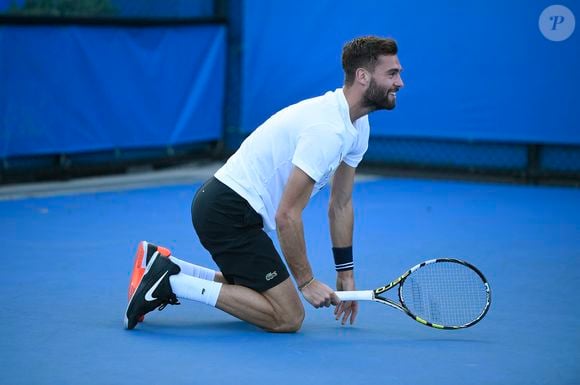 Le Français Benoît Paire à l'entraînement avec le Canadien Vasez Pospisil lors de l'Open d'Australie 2016 au Melbourne Park à Melbourne, Australie, le 15 janvier 2016. Photo par Corinne Dubreuil/ABACAPRESS.COM