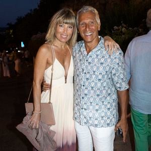 Exclusif - Nagui et sa femme Mélanie Page - Représentation de la pièce de théâtre "Les liaisons dangereuses" au Théâtre de Verdure lors du 41e Festival de Ramatuelle le 7 août 2025. © Cyril Bruneau / Festival de Ramatuelle / Bestimage