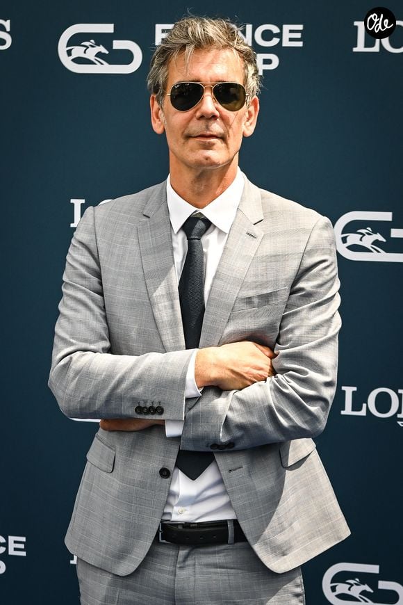 Xavier de Moulins au photocall de la 174ème édition du Prix de Diane Longines à l'hippodrome de Chantilly, France, le 18 juin 2023. © Matthieu Mirville/Bestimage