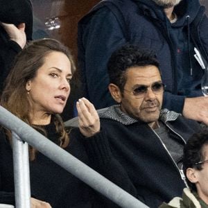 Jamel Debbouze avec sa femme Mélissa Theuriau dans les tribunes du quart de finale de la Ligue des Nations de l'UEFA 2025 "France - Croatie (2-0 / tab 5-4)" au Stade de France à Saint-Denis le 23 mars 2025.
© Cyril Moreau/Bestimage