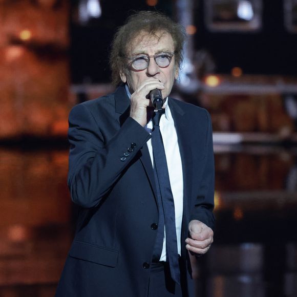 Cet appartement a vu grandir les enfants du chanteur. 


Alain Souchon - Cérémonie de la 40ème édition des Victoires de la Musique à la Seine Musicale à Boulogne-Billancourt, France, le 14 février 2025. © Coadic Guirec/Bestimage