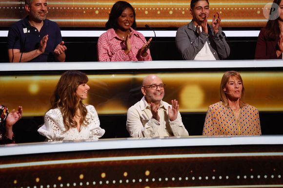 Exclusif - Magali Ripoll, Yoann Riou, Nathalie Simon - Enregistrement de l'émission "100% logique" présentée par C. Feraud et qui sera diffusée le 25 octobre 2025 sur France 2 au studio du Lendit à Saint-Denis, France, le 14 mars 2025. © Christophe Clovis/Bestimage