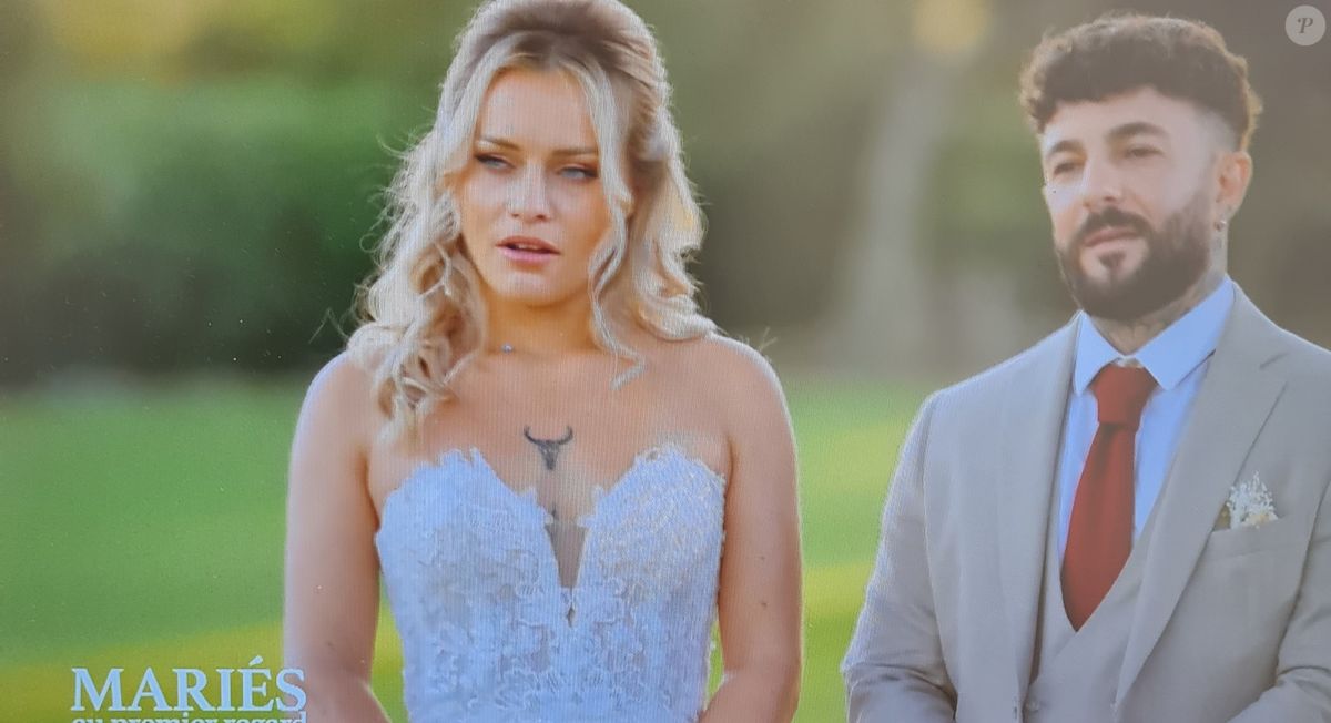 Couple Maries Au Premier Regard