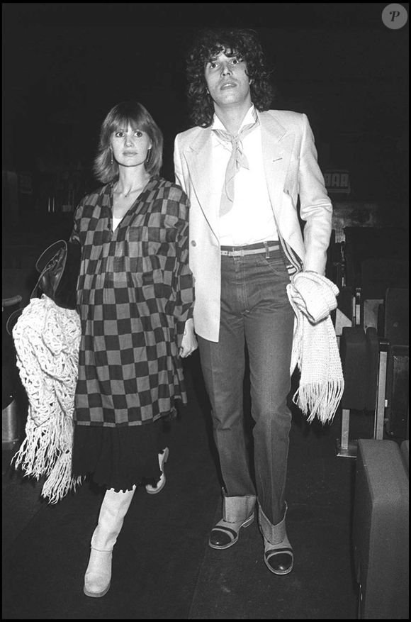 ARCHIVES - MIOU-MIOU (enceinte de leur fille Jeanne) et Julien Clerc à l'Olympia pour la première de Diane Dufresne.