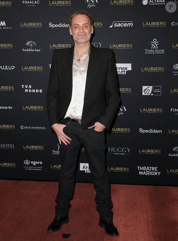 Il est fasciné par la grandeur vertigineuse de la nature nord-américaine.

Augustin Trapenard - Photocall de la 31ème cérémonie des Lauriers de l'audiovisuel au théâtre Marigny à Paris le 10 février 2026. © Coadic Guirec/Bestimage