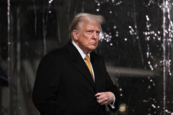 Donald Trump à la cérémonie d'ouverture de Notre-Dame Cathedral à Paris, le 7 décembre 2024. © Eliot Blondet/Pool/Bestimage