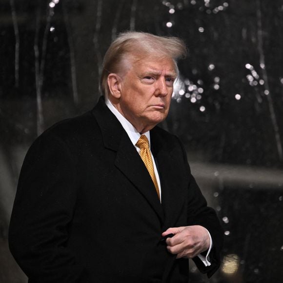 Donald Trump à la cérémonie d'ouverture de Notre-Dame Cathedral à Paris, le 7 décembre 2024. © Eliot Blondet/Pool/Bestimage