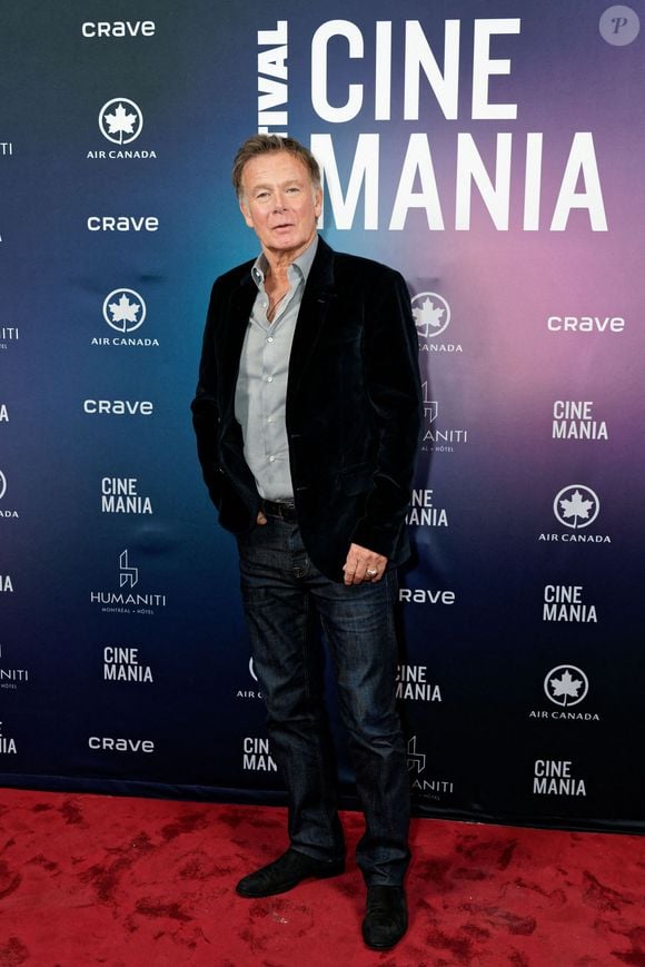 “Acteur, et encore plus réalisateur, je ne savais même pas que ça pouvait exister”, conclut Franck Dubosc

Exclusif - Franck Dubosc - Photocall de la cérémonie de clôture du 30ème festival du film francophone, Cinemania, à Montréal. Le 16 novembre 2024
© Sylvain Lefevre / Bestimage