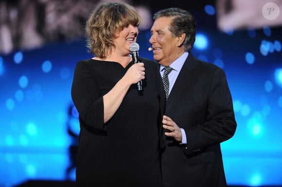 Exclusif - Jean-Pierre Foucault et sa fille Virginie Foucault - Surprises - Enregistrement de l'émission "La Chanson secrète 4", qui sera diffusée le 4 janvier 2020 sur TF1, à Paris. Le 17 décembre 2019
© Gaffiot-Perusseau / Bestimage