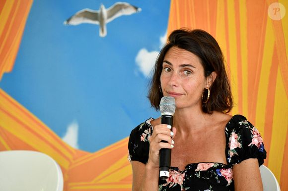 Alessandra Sublet - 25ème édition du Festival du Livre de Nice, sous la présidence d'honneur de J. Julliard, historien, essayiste et journaliste à Nice le 17 septembre 2021. © Bruno Bebert/Bestimage