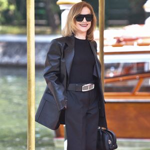 Isabelle Huppert arrivant à l'hôtel Excelsior dans le cadre de la 81e Mostra de Venise, à Venise, Italie, le 02 septembre 2024. Photo by Aurore Marechal/ABACAPRESS.COM