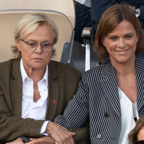 Muriel Robin et son épouse Anne Le Nen assistent au tournoi de Roland Garros 2025 le 8 juin 2025 à Paris, France. Photo by Laurent Zabulon/ABACAPRESS.COM