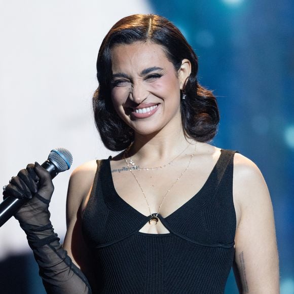 Exclusif - Camelia Jordana pour les surprises de l'enregistrement de l'émission "La Boîte à secrets", présentée par F.Bollaert et diffusée le 16 janvier 2026 sur France 3, dans les studios du Lendit à Saint-Denis, France, le 16 décembre 2025. © Cyril Moreau/Bestimage