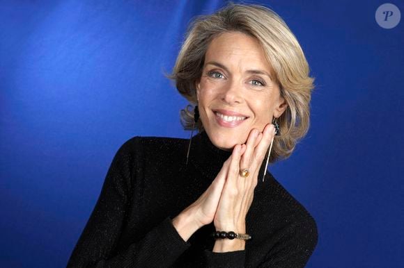 Il n'y aurait plus que cela qui l'intéresserait

Julie Andrieu pose pour notre photographe à Paris, France le 15 octobre 2024 .Photo par VIM/ABACAPRESS.COM