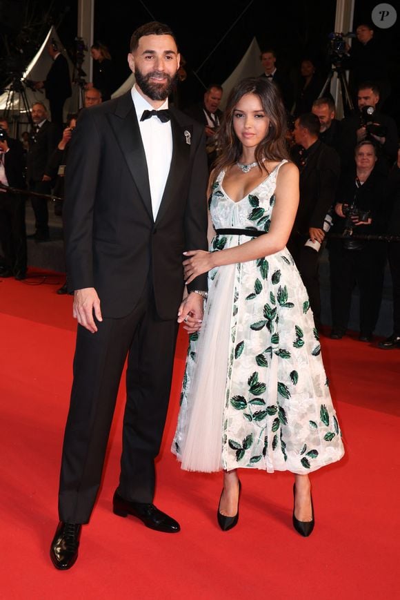 Karim Benzema et sa compagne Lyna Khoudri lors de la montée des marches du film « 13 jours 13 nuits » lors du 78ème Festival International du Film de Cannes. Le 23 mai 2025 
© Jacovides-Moreau / Bestimage