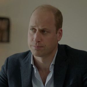 Le prince William s'est exprimé sur un sujet très lourd par l'intermédiaire du compte X du prince et de la princesse de Galles.

Le prince William, duc de Cambridge, s'est entretenu, dans une vidéo enregistrée pour Youtube, avec le couple d'intervenants d'urgence, Will et Chloe, pour discuter de la façon dont ils ont géré leur santé mentale pendant la crise de Covid-19 à Londres.
Crédit : The ImageDirect / Bestimage