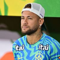 46 mètres de long et un plein à 130 000 euros : Neymar s'offre un nouveau refuge doré d'exception