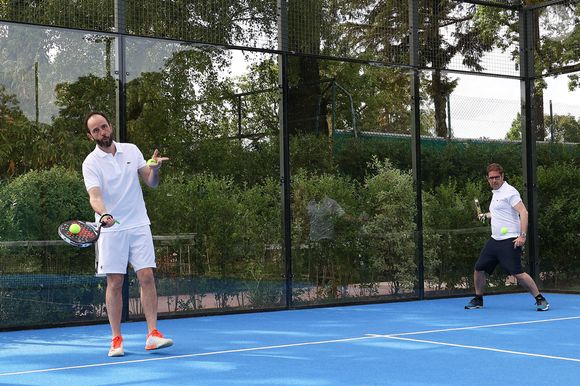 Gerald Kierzek, Bonvarlet lors du Tournoi de Padel des Célébrités du Lagardere Paris Racing pour l'Institut Imagine le 17 mai 2024 à Paris, France. Photo par Nasser Berzane/ABACAPRESS.COM