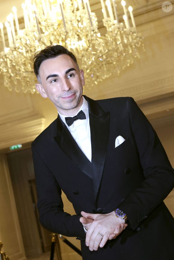 Jordan de Luxe lors de la 48ème édition de la soirée de gala "The Best Awards" à l'hôtel George V Four Seasons à Paris le 26 janvier 2026

© Cédric Perrin / Bestimage
