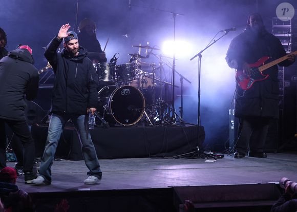 Exclusif - Matt Pokora (M. Pokora) - 16ème édition de l'évènement caritatif "Glisse en coeur" au Grand Bornand le 22 mars 2025. En marge de la scène musicale de Glisse en Cœur, de nombreuses personnalités sportives, de la culture, des médias et de la gastronomie, apporteront cette année encore leur soutien à la course aux dons allant même, pour les plus téméraires, jusqu’à chausser les skis les 22 et 23 mars… Le rendez-vous bornandin se disputera cette année au profit non pas d’une association principale... mais de quatre, dans un grand élan de solidarité autour de l’Enfance (voir détail ci-contre). Ainsi, Les Puits du Désert (cause 2011), l’Association Laurette Fugain (cause 2015) et la Compagnie Après la Pluie (cause 2016) feront leur retour sur Glisse en Coeur, fortes d’avoir profondément marqué l’événement lors de leur première participation. Ces dernières seront rejointes, cette année, par Women Safe and Children et son antenne haut-savoyarde, reconnue dans l’accompagnement pluridisciplinaire et gratuit des enfants et des femmes victimes de violences. © Denis Guignebourg/Bestimage