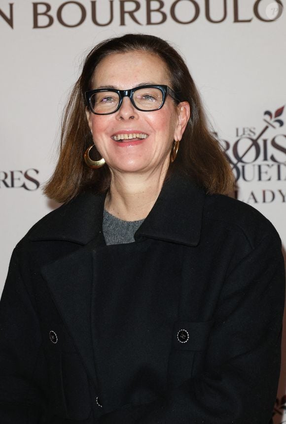 Carole Bouquet - Première du film  "Les Trois Mousquetaires: Milady" au Grand Rex à Paris le 10 décembre 2023.  

© Coadic Guirec-Dominique Jacovides /Bestimage