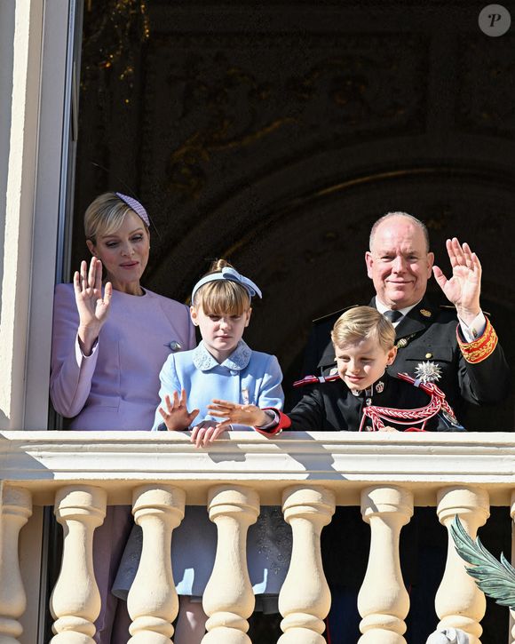 Le Prince Albert II de Monaco, la Princesse Charlene de Monaco, le Prince Jacques, la Princesse Gabriella apparaissent au balcon du Palais de Monaco lors des célébrations de la Fête Nationale à Monte-Carlo, Monaco le 19 novembre 2024. Photo by David Niviere/ABACAPRESS.COM