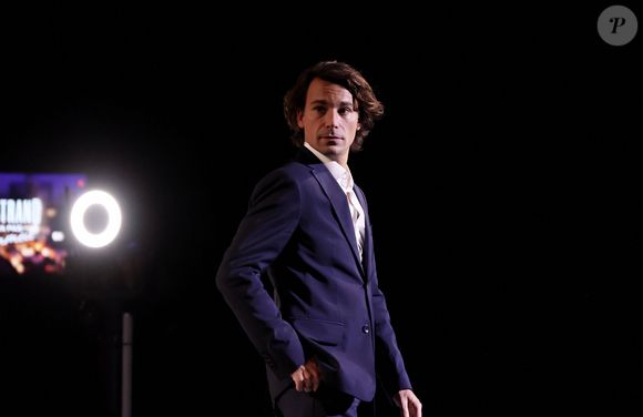 Exclusif - Bertrand Chameroy sur le plateau de sa nouvelle émission "Bertrand n'a pas sommeil", diffusée à partir du 5 janvier sur France 2
© Dominique Jacovides / Bestimage