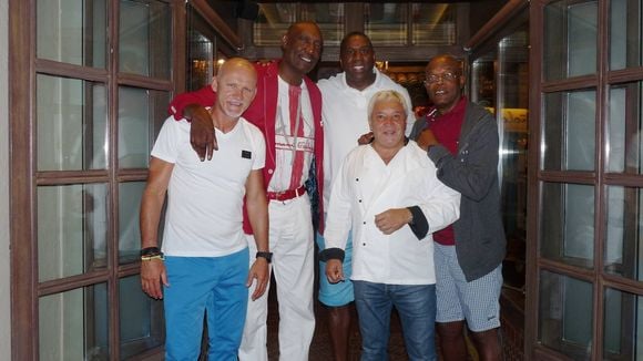 Le propriétaire d'un établissement prisé de la Côte d’Azur a laissé les clés à un acteur très célèbre : "Tu fermes le restaurant, je m’en vais !"