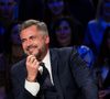 Car l'animateur lui a fait une belle déclaration. 

Exclusif - Olivier Minne - Enregistrement de l'émission "La Boîte à secrets 4" à Paris, présentée par F.Bollaert, et diffusée le 10 avril sur France 3. Le 23 janvier 2020
© Tiziano Da Silva / Bestimage