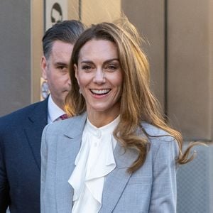 Kate Middleton assiste au Sommet sur l'avenir du travail, organisé par la Royal Foundation et le groupe de travail des entreprises pour la petite enfance à la Salesforce Tower, dans la City de Londres, au Royaume-Uni, le 18 novembre 2025. © Thomas Krych/ZUMA Press Wire/Bestimage