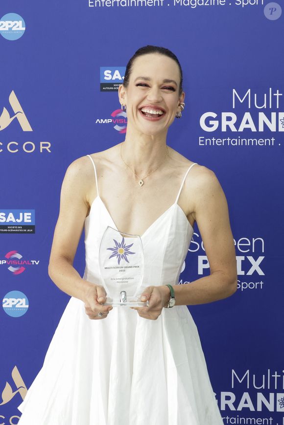 Exclusif - Constance Gay - Première édition du Multi Screen Grand Prix : une célébration inédite de la création audiovisuelle française dans le cadre prestigieux du Pullman Paris Tour Eiffel sous la présidence de S. Martin (Directeur Général de l'ARPP : l'Autorité de Régulation Professionnelle de la Publicité et également Président de La Fabrique des Formats) et animée par E. Eméyé (journaliste et présentatrice).
Cet événement a rassemblé les professionnels de l'audiovisuel autour d'une ambition commune : mettre à l'honneur l'excellence de la création française tous formats confondus. Paris le 12 juin 2025 - © Jack Tribeca / Bestimage