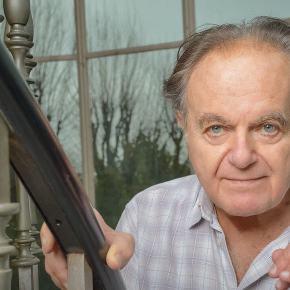 Exclusif - Guy Béart à domicile à Garches © Reynaud Julien/APS-Medias/ABACA