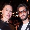 Pierre Niney et sa compagne séjournent dans un luxueux hôtel de la Cote d’Azur, propriété du milliardaire Bernard Arnault