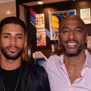 À l'école, les adultes demandaient régulièrement à son fils si son père était un gangster, ce qui avait fini par marquer l'enfant.

Stomy Bugsy et son fils Bilal lors de la première du spectacle "Lost in Buenos Aires" à l'Européen à Paris, le 28 juin 2021.

© Rachid Bellak / Bestimage