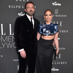 Ben Affleck et Jennifer Lopez à leur arrivée à la cérémonie « ELLE to Celebrate 2023 Women in Hollywood », organisée au Nya Studios WEST le 5 décembre 2023 à Hollywood, Los Angeles, Californie, États-Unis. Photo de Lisa O'Connor/AFF/ABACAPRESS.COM