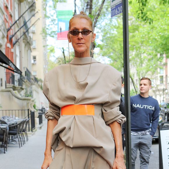 Celine Dion quitte son hôtel, à New York, NY, États-Unis, le 7 mai 2019. 

Photo par Felipe Ramales/Splash News/ABACAPRESS.COM