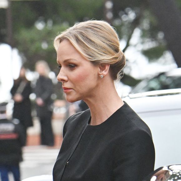La princesse Charlène de Monaco - Obsèques de Didier Guillaume (ancien ministre de l'Agriculture entre 2018 et 2020 et ancien Ministre d'Etat de Monaco 2024–2025) en la cathédrale Notre-Dame-Immaculée de Monaco le 23 janvier 2025. © Bruno Bebert/Bestimage