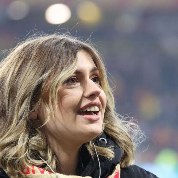 Marine (Star Academy 2024) chante "Les Corons" en hommage à Pierre Bachelet, pour le 20ème anniversaire de sa mort, lors du match de Ligue 1 McDonald's "Lens - Strasbourg (0-2)" au stade Bollaert-Delelis, le 16 février 2025.
Laurent Sanson/PsnewZ/Bestimage