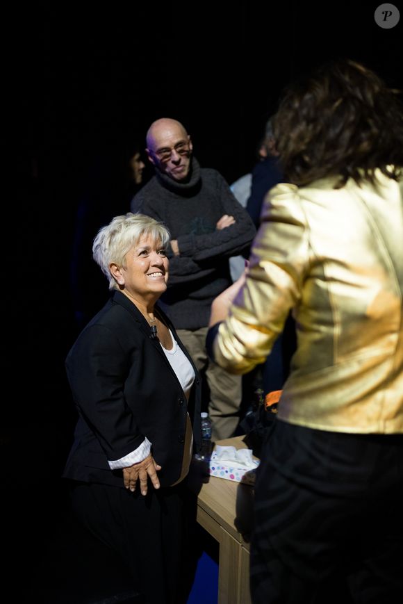 Exclusif - Mimie Mathy - Backstage de l'enregistrement de l'émission "La Boîte à secrets 4" à Paris, présentée par F.Bollaert, et diffusée le 10 avril sur France 3. Le 23 janvier 2020
© Tiziano Da Silva / Bestimage