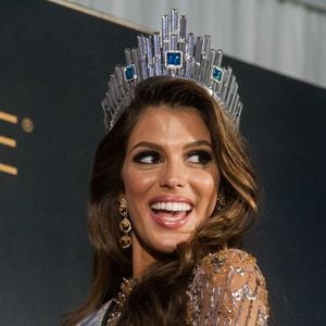 La Française Iris Mittenaere couronnée Miss Univers ; choisie face à ses 85 concurrentes, la Française Iris Mittenaere a été élue lundi 30 janvier Miss Univers lors d'un concours télévisé organisé à Pasay, Philippines, le 30 janvier 2017. PacificPressAgency / Bestimage