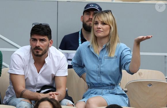 Joy Esther et son compagnon Andréa Condorelli dans les tribunes lors des internationaux de tennis de Roland Garros à Paris, France, le 4 juin 2019. © Jacovides-Moreau/Bestimage