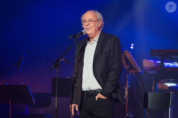 Maxime Le Forestier lors du concert des Coccinelles au Casino de Paris au profit de l'A.N.R, Association Neurofibromatoses et Recklinghausen a Paris, France le 04 Novembre 2018. Photo by Nasser Berzane/ABACAPRESS.COM
