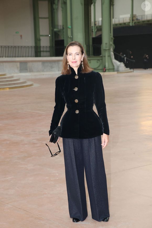 Carole Bouquet au photocall du défilé Chanel Mode Féminine Prêt-À-Porter Automne/Hiver 2025-2026 lors de la Fashion Week de Paris (PFW) au Grand Palais, à Paris, France, le 11 mars 2025. © Bertrand Rindoff/Bestimage