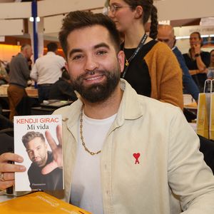 Kendji Girac à la Hall Georges Brassens de Brive-la-Gaillarde pour la 43 ème Foire du Livre de Brive, le 8 novembre 2025. © Jean-Marc Lhomer/Bestimage