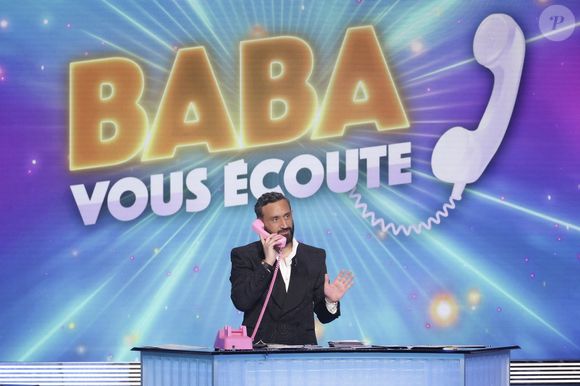 Exclusif - Cyril Hanouna, sur le plateau de l’émission « TPMP » La dernière sur C8,  présentée par C.Hanouna et diffusée en direct sur C8, Paris, France, le 27 fevrier 2025. © Jack Tribeca / Bestimage