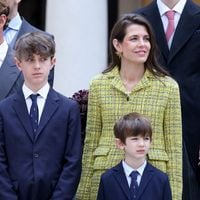 Charlotte Casiraghi, ex de Gad Elmaleh et Dimitri Rassam, évoque les enfants qu'elle a eus avec eux : "Je fais comme je peux"