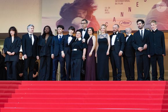 Mathilde Riu, Stanislas Merhar, Guslagie Malanda, Côme Peronnet, Solàn Machado-Graner, Sandra Colombo, Dominik Moll, Mathilde Roehrich, Léa Drucker, Jonathan Turnbull, Gilles Marchand, Theo Costa-Marini, Valentin Campagne - Montée des marches du film « Dossier 137 » lors du 78ème Festival International du Film de Cannes, au Palais des Festivals à Cannes. Le 15 mai 2025
© Olivier Borde / Bestimage