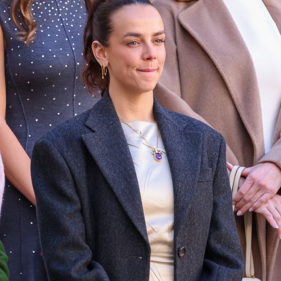 Pauline Ducruet dans la cour du palais princier le jour de la fête nationale de Monaco le 19 novembre 2024. © Jean-Charles Vinaj / Pool Monaco / Bestimage